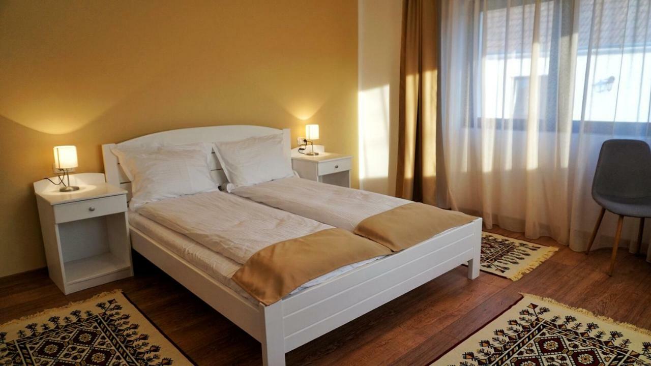 Casa Badea Hotel Riu Alb Exterior photo